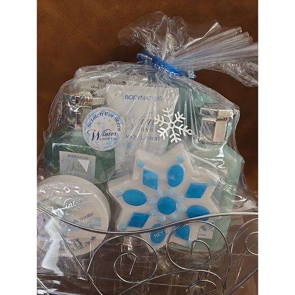 VTG Body Nature Christmas Body & Bath Winter Crystal Wire Basket Gift Bath Set - Picture 3 of 8